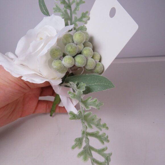 White Rose & Fuzzy Light Green Faux Floral Corsage or tiny floral arrange. 6x6.5 - Picture 2 of 7
